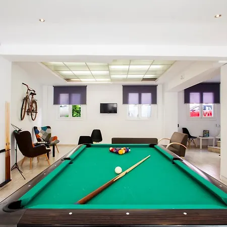 Elychryson Aparthotel